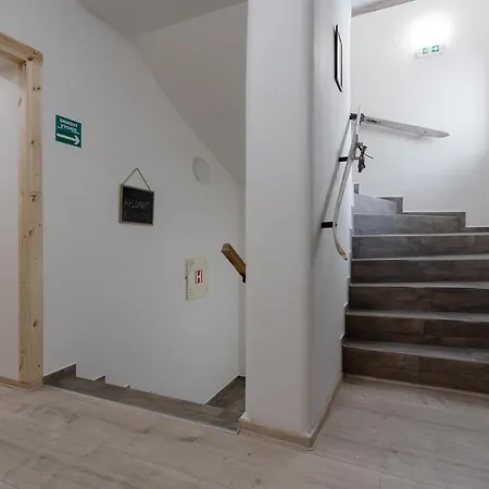 Apartament Vlevo Dole Koko