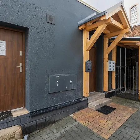 Apartament Vlevo Dole Koko *